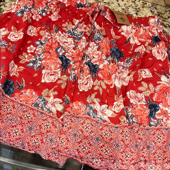 Romantic Gypsy Boho Shorts NWT - Picture 1 of 3